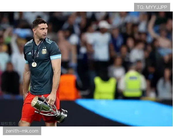 阿根廷队逼抢体系