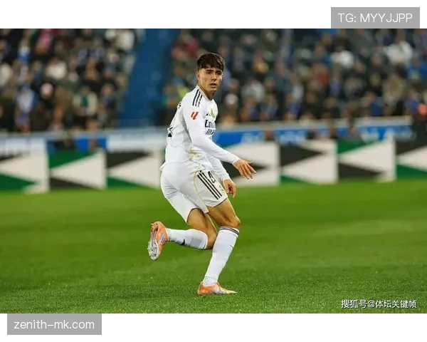 17岁完成欧冠首秀:内维斯的天才起点 17岁完成欧冠首秀:内维斯的天才起点