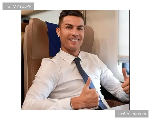 C罗今天又是私人飞机出门，隔壁邻居听到引擎声直接傻眼了